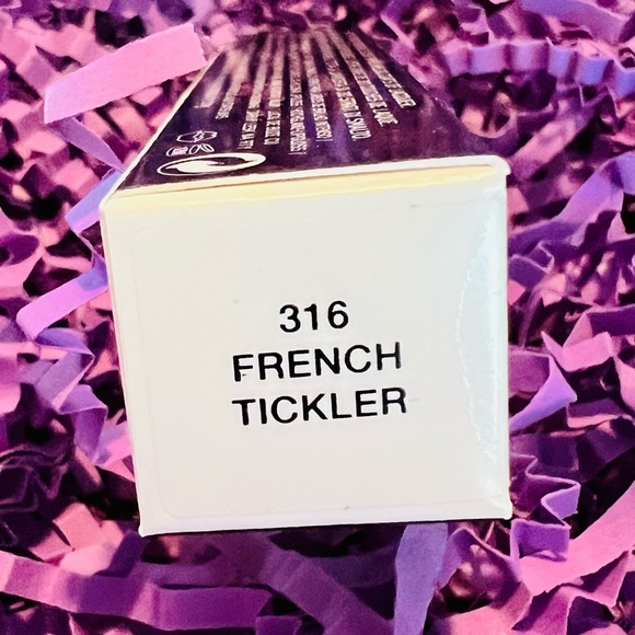 Marc Jacobs Enamored High Shine Lip Gloss in 316 French Tickler - Picture 8 of 8